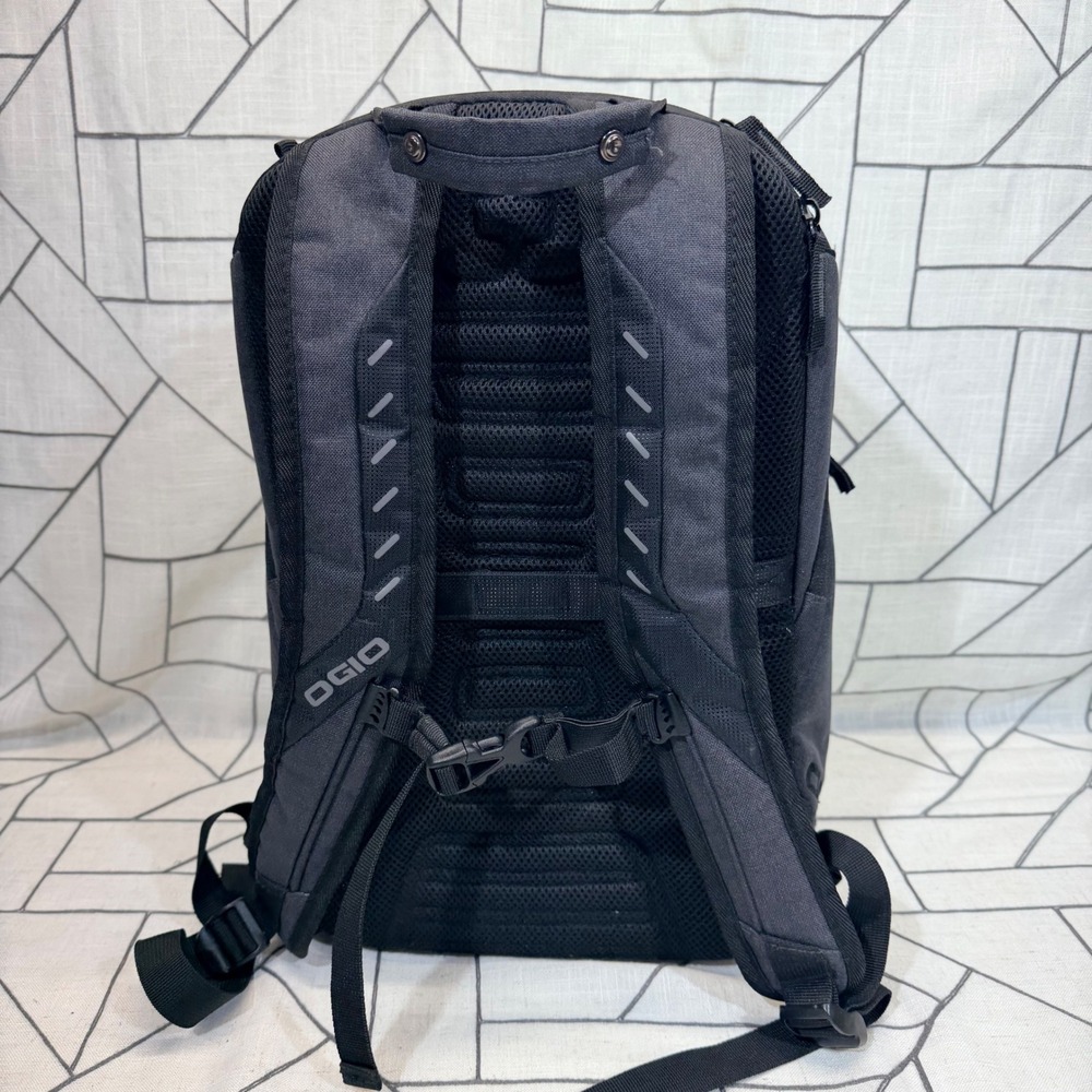 OGIO Backpack Large Black SAX Embroidered Tech Travel Laptop Bag - Picture 5 of 12